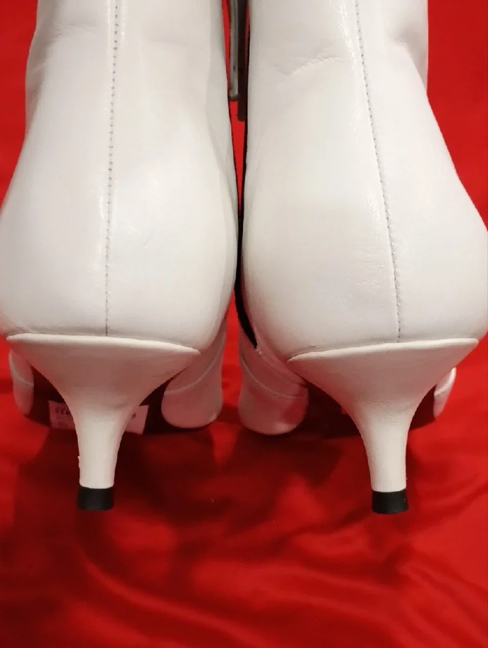 Topshop White Pointed Toe Ankle Booties with Side Zip